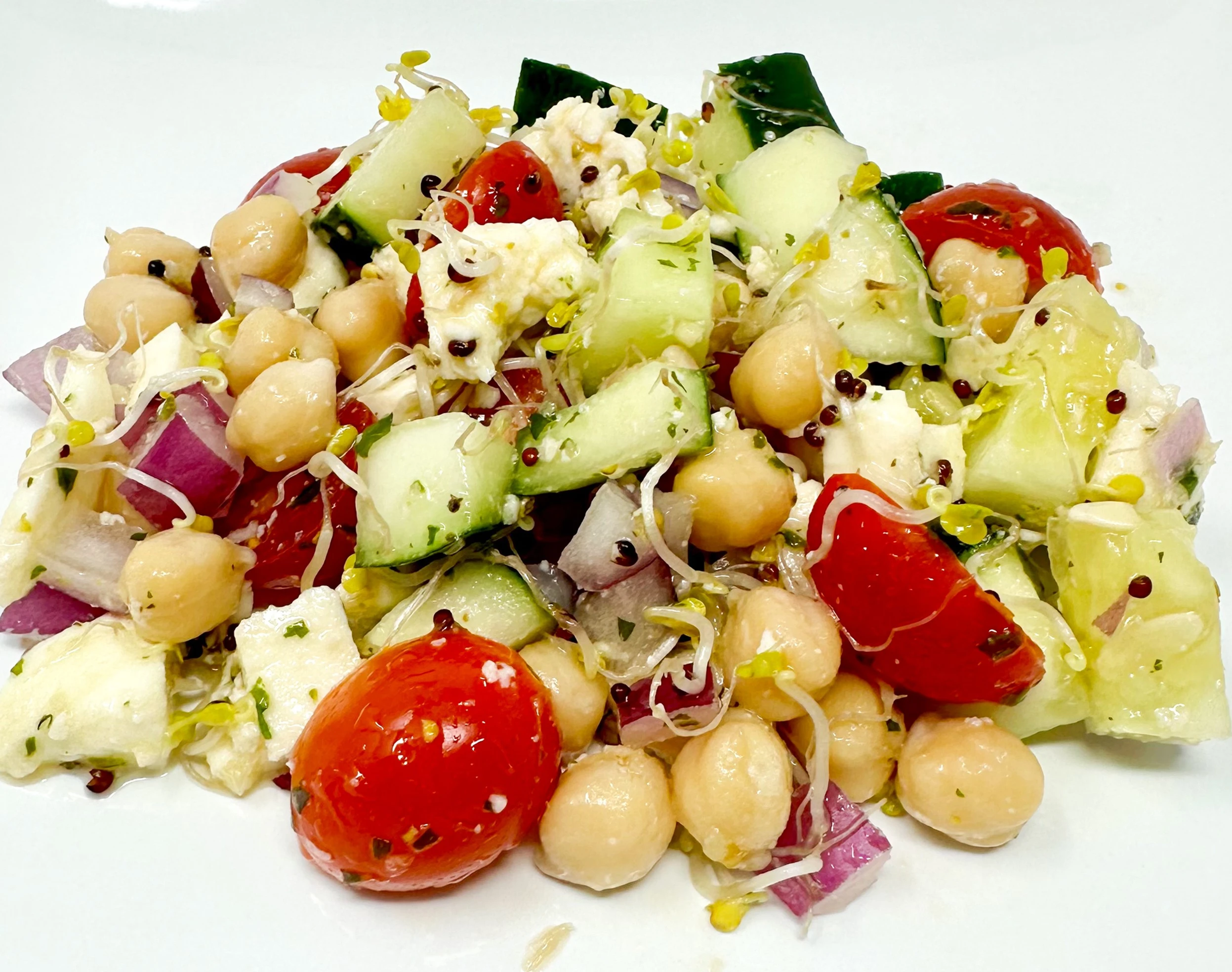 Refreshing Mediterranean Salad Recipe